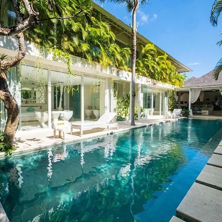 Villa Puro Blanco - CHSE Certified Kuta Lombok Exterior foto