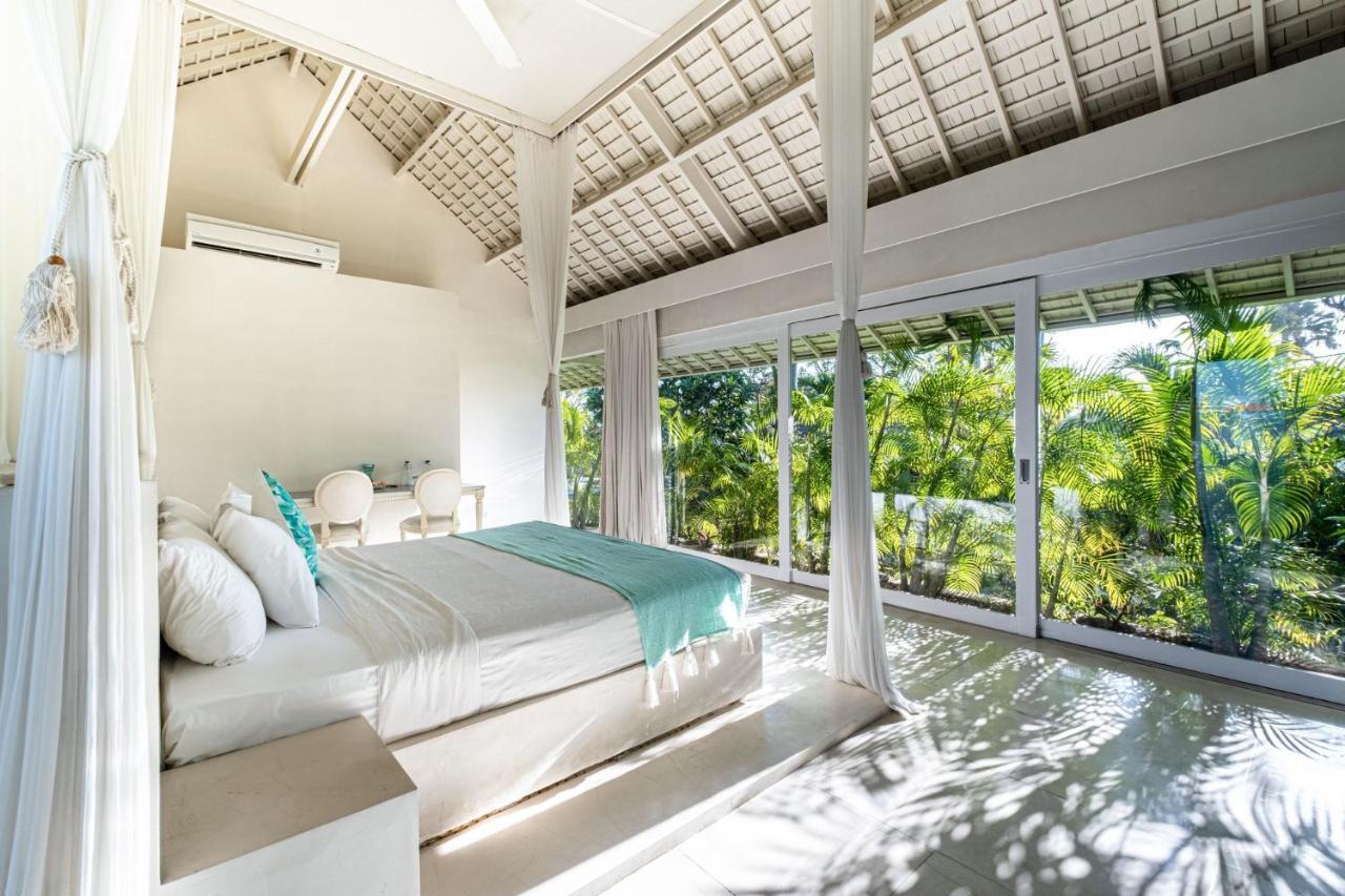 Villa Puro Blanco - CHSE Certified Kuta Lombok Exterior foto