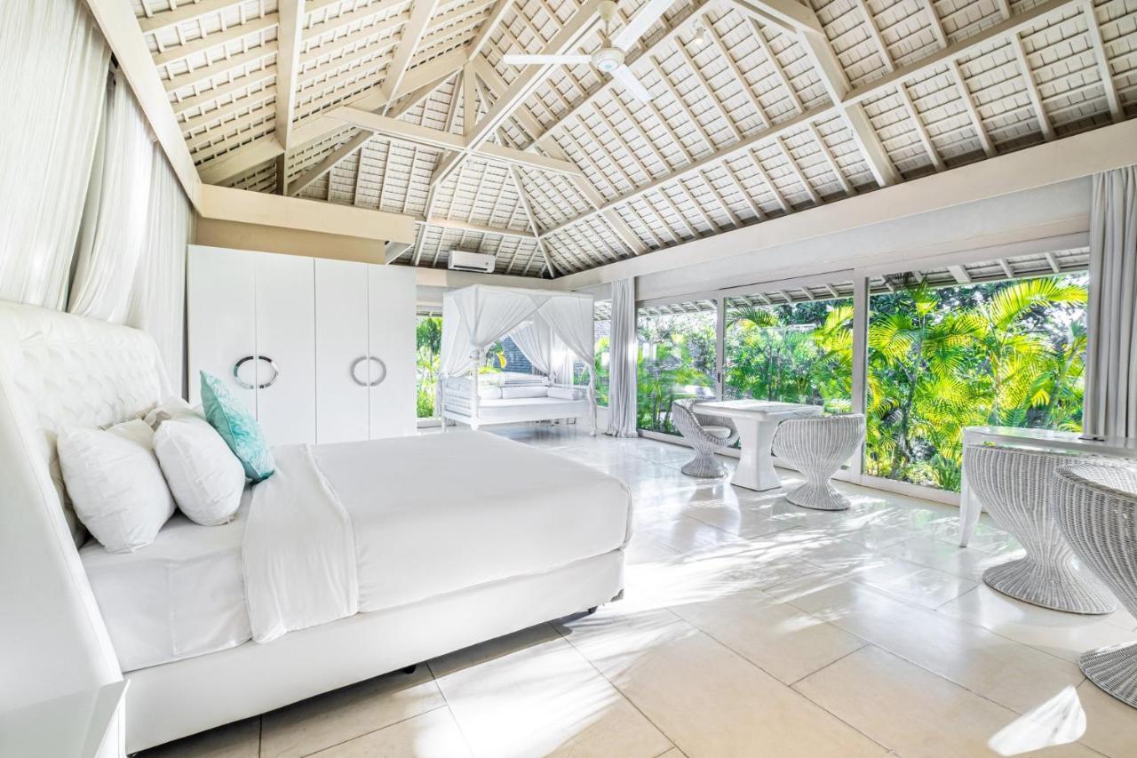 Villa Puro Blanco - CHSE Certified Kuta Lombok Exterior foto